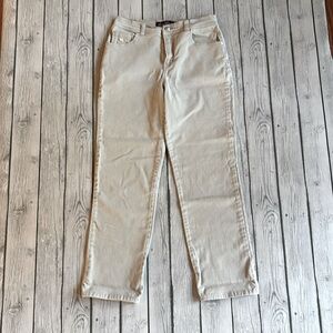 Gloria Vanderbilt Pants